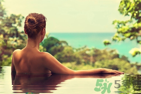 高血壓能泡溫泉嗎？血壓高適合泡溫泉嗎？