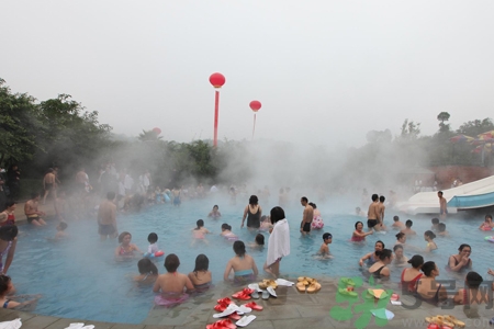 患風(fēng)寒能泡溫泉嗎？患風(fēng)寒適合泡溫泉嗎？