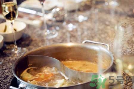 吃火鍋喝啤酒會(huì)胖嗎？吃火鍋喝啤酒胖了怎么辦？