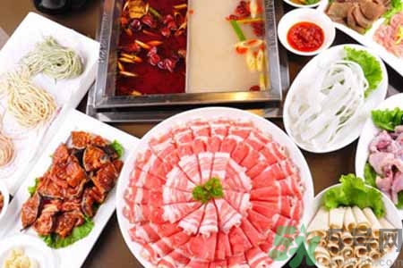 吃火鍋能喝白酒嗎？吃火鍋喝白酒好嗎？