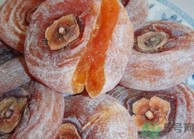 柿餅上的白霜是果肉里折出的什么糖？柿餅上的白霜是什么糖？