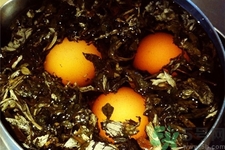 艾葉煮雞蛋有什么作用？痛經(jīng)能吃艾葉煮雞蛋嗎？