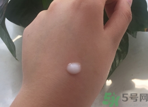 植美村7小時不脫妝bb霜怎么樣?好用嗎? 植美村7小時不脫妝bb霜怎么樣?好用嗎?