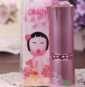 oura馬油唇膏好用嗎？愛茉莉oura馬油唇膏顏色區(qū)別