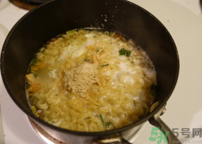 辛拉面是哪個國家的？辛拉面怎么煮好吃？