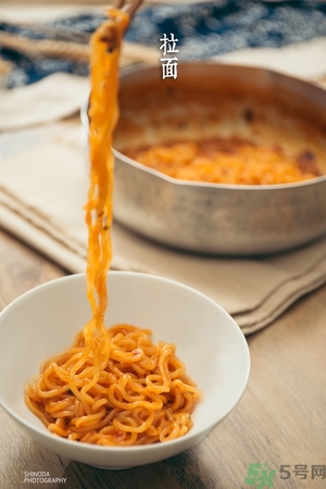 辛拉面是哪個國家的？辛拉面怎么煮好吃？