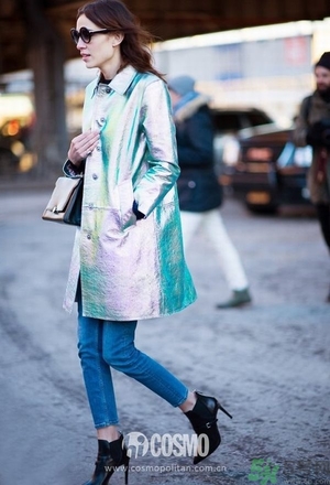 十月份可以穿風(fēng)衣嗎？風(fēng)衣什么時(shí)候穿？