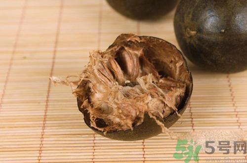 羅漢果發(fā)霉了可以泡茶嗎？喝了發(fā)霉的羅漢果茶會怎樣？