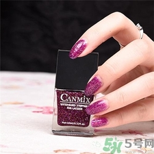 指甲油可以帶上飛機嗎?指甲油可以托運嗎? 指甲油可以帶上飛機嗎?指甲油可以托運嗎?