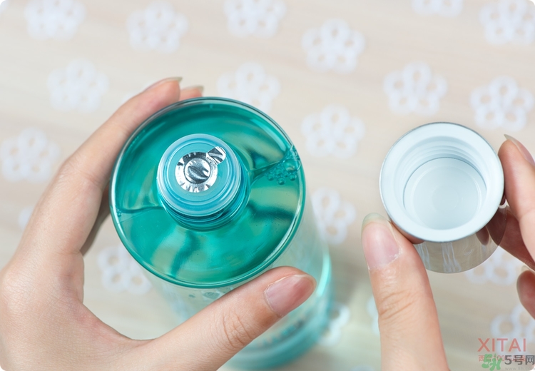 倩碧2號水怎么用？倩碧2號水和3號水的區(qū)別