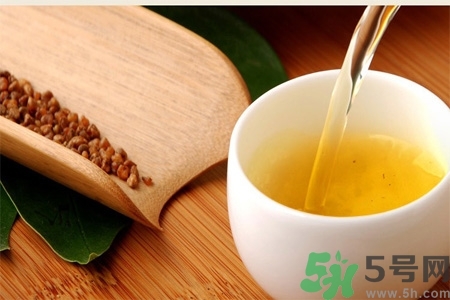 茶垢對(duì)身體有害嗎？茶垢到底是養(yǎng)生還是危害健康？