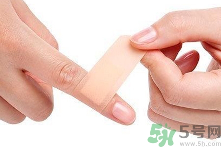 凍瘡為什么容易復(fù)發(fā)？凍瘡反復(fù)發(fā)作怎么辦？