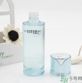 柔膚水是爽膚水嗎？柔膚水和爽膚水的區(qū)別