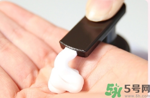 lg on香水身體乳怎么用？lg香水身體乳真假怎么辨別？