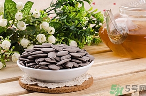 吃南瓜子會長胖嗎,南瓜子會發(fā)胖嗎 吃南瓜子會長胖嗎,南瓜子會發(fā)胖嗎