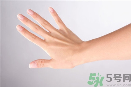 擦護(hù)手霜能預(yù)防凍瘡嗎？手長凍瘡擦什么護(hù)手霜比較好？