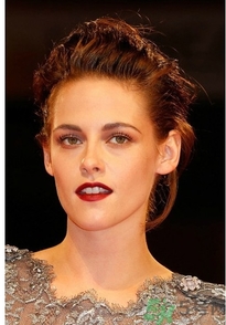 楓葉紅是什么顏色？楓葉紅口紅試色