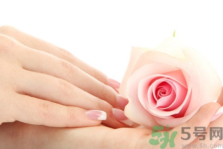 手長凍瘡能擦甘油嗎？冬天擦甘油能預(yù)防凍瘡嗎？