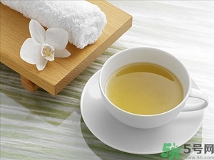 衣服上的茶漬怎么清洗,衣服上的茶葉漬怎么洗凈 衣服上的茶漬怎么清洗,衣服上的茶葉漬怎么洗凈