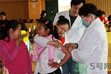 流感疫苗有必要每年都打嗎？孩子有必要每年都打流感疫苗嗎？