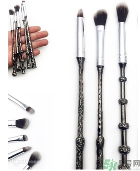 story book cosmetics哈利波特魔杖化妝刷多少錢？