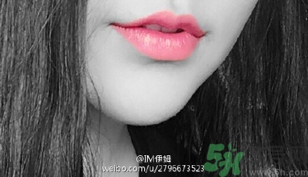 mac魅可人魚(yú)姬口紅多少錢(qián)？mac人魚(yú)姬口紅試色