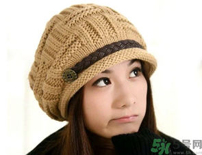 秋天坐月子要戴帽子嗎？秋天坐月子注意事項