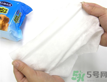 濕紙巾可以卸妝嗎?用濕紙巾卸妝好嗎? 濕紙巾可以卸妝嗎?用濕紙巾卸妝好嗎?