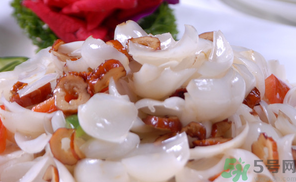 鮮百合變色了能吃嗎？鮮百合變紫色了能吃嗎？