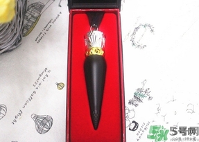 女王權(quán)杖口紅是什么牌子全名?女王權(quán)杖口紅是哪個國家的? 女王權(quán)杖口紅是什么牌子全名?女王權(quán)杖口紅是哪個國家的?