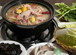 老母雞湯回奶嗎？吃老母雞會(huì)回奶嗎？