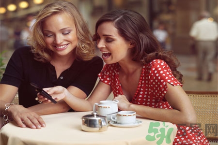 和乙肝病人吃飯會傳染嗎？和乙肝病人吃飯需要注意什么？