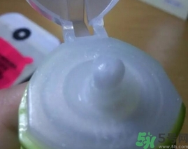 雪完美洗面奶怎么用?雪完美洗面奶使用方法 雪完美洗面奶怎么用?雪完美洗面奶使用方法