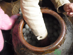 咸鴨蛋腌多久可以吃？咸鴨蛋怎么腌制好吃？