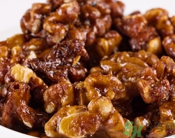 核桃仁皮發(fā)黑能吃嗎？核桃仁皮發(fā)黑怎么回事？