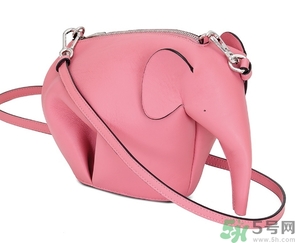 loewe大象包多少錢？loewe大象包官網(wǎng)價(jià)格