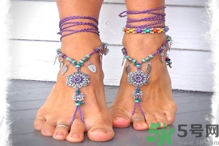 腳趾甲長(zhǎng)到肉里怎么辦？腳趾甲長(zhǎng)到肉里是什么原因？