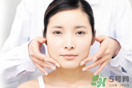 面癱能針灸嗎？針灸能治療面癱嗎？