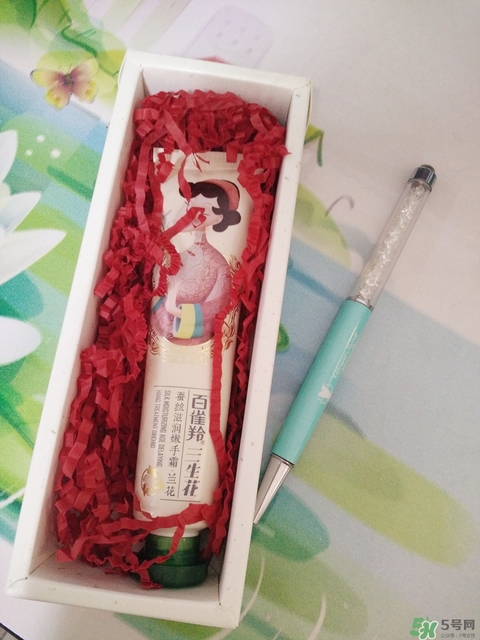 百雀羚三生花護手霜怎么樣?百雀羚三生花護手霜好用嗎? 百雀羚三生花護手霜怎么樣?百雀羚三生花護手霜好用嗎?