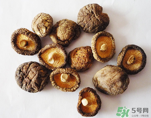 干香菇要泡多久？干香菇怎么泡發(fā)？