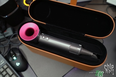 dyson吹風(fēng)機(jī)怎么用？戴森吹風(fēng)機(jī)使用方法