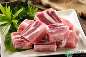 吃排骨有什么好處？吃排骨可以補(bǔ)鈣嗎？