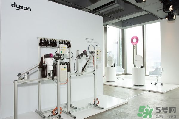 dyson吹風(fēng)機怎么用？戴森吹風(fēng)機使用方法