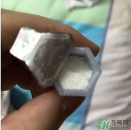 洗顏粉是什么？洗顏粉和洗面奶的區(qū)別