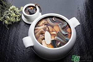 拉肚子能吃蛇肉嗎?拉肚子吃蛇肉好嗎 拉肚子能吃蛇肉嗎?拉肚子吃蛇肉好嗎