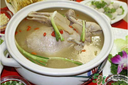 鴨肉和什么煲湯好？鴨肉和什么一起燉好吃？