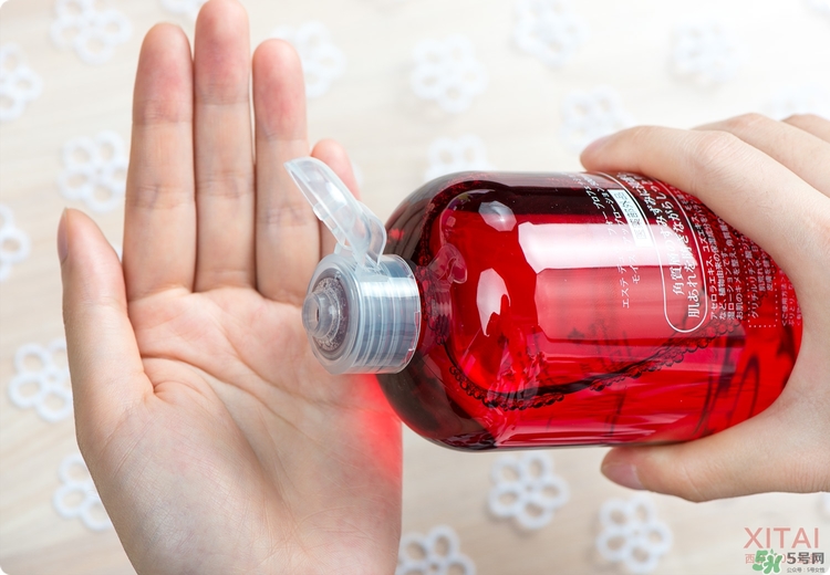 伊詩露櫻桃爽膚水怎么樣？esthe dew櫻桃水好用嗎？