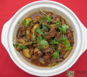 鴨肉可以和土豆一起煮嗎？鴨肉和土豆能一起吃嗎？