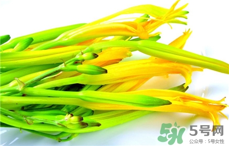 吃黃花菜會(huì)過敏嗎?吃黃花菜中毒怎么辦? 吃黃花菜會(huì)過敏嗎?吃黃花菜中毒怎么辦?