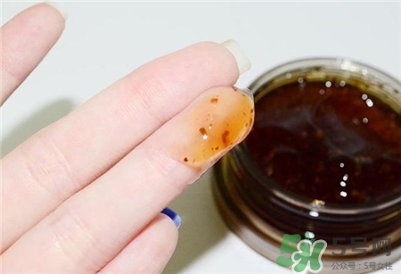 lg紅茶黑玫瑰面膜多少錢(qián)?lg紅茶黑玫瑰面膜專柜價(jià)格